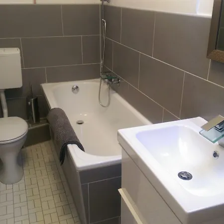 Gruga An Der Messe Essen