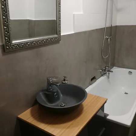 Gruga An Der Messe *