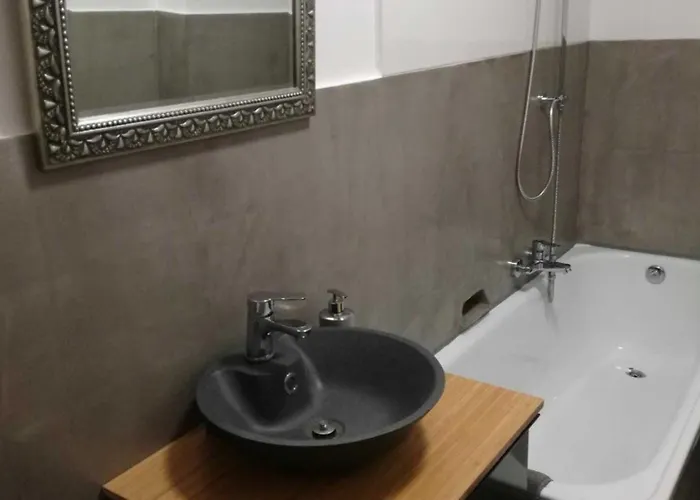 博览会格鲁加公寓